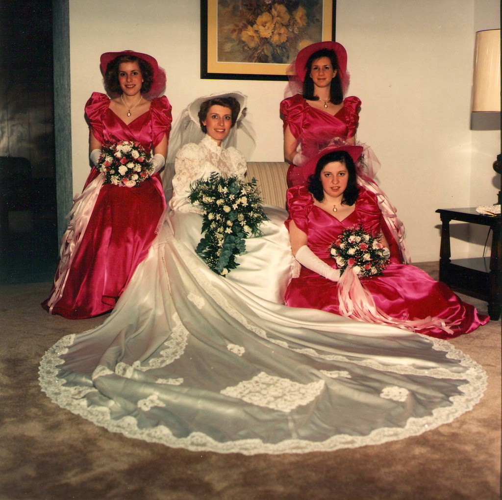 vestido invitada boda años 80s