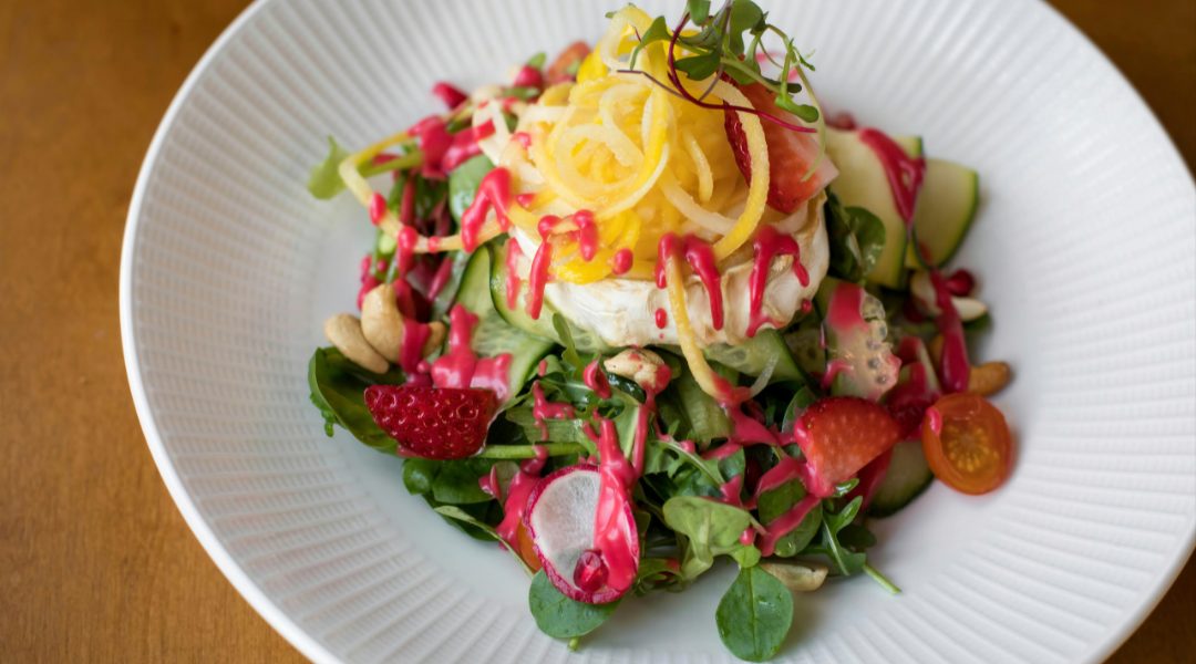 Ensalada de queso de cabra